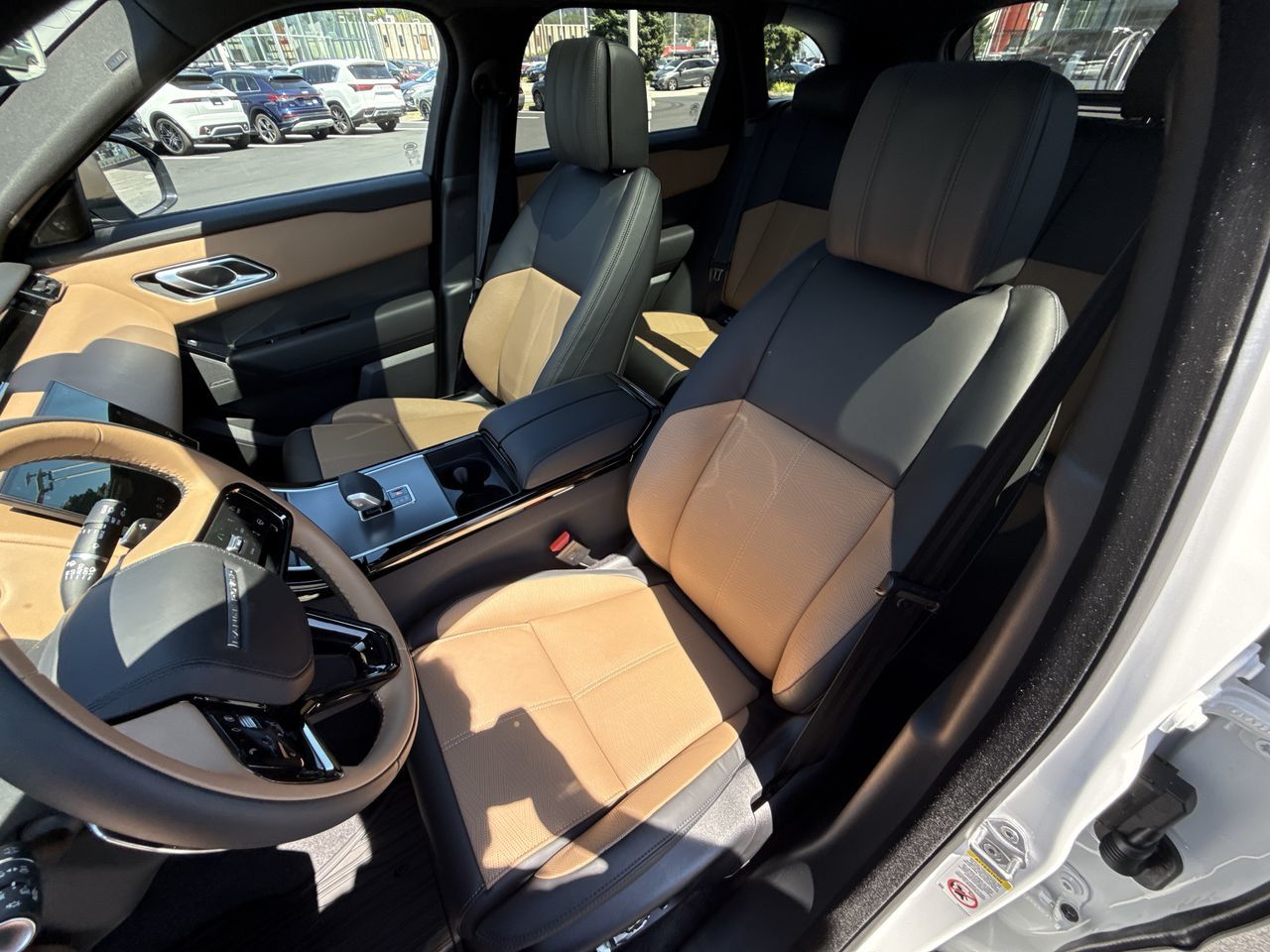 2025 Land Rover Range Rover Velar