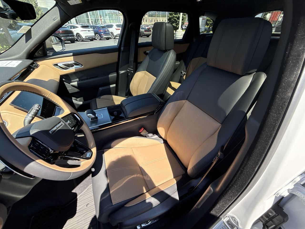 2025 Land Rover Range Rover Velar in North Vancouver, British Columbia