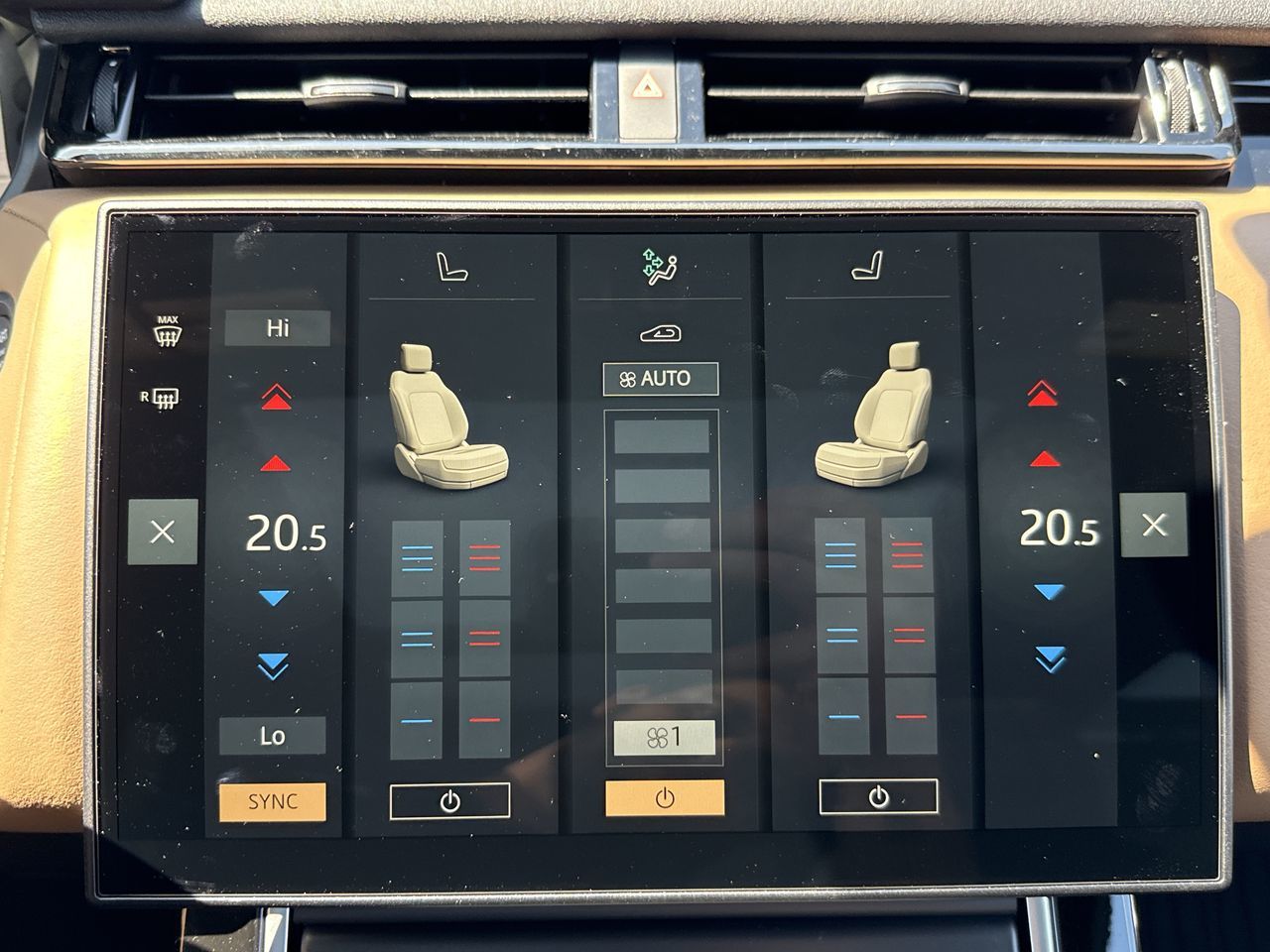 2025 Land Rover Range Rover Velar in North Vancouver, British Columbia