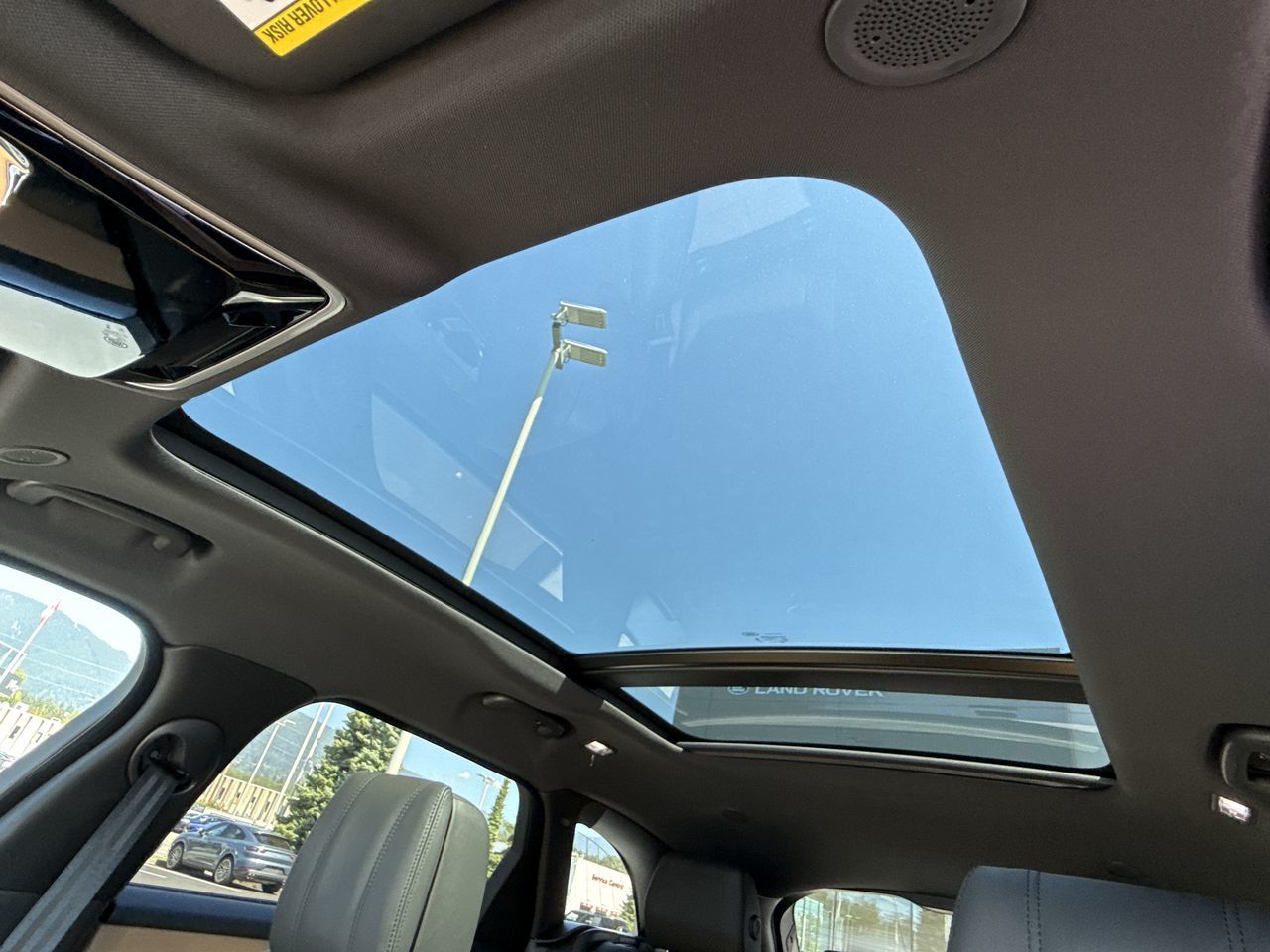 2025 Land Rover Range Rover Velar in North Vancouver, British Columbia