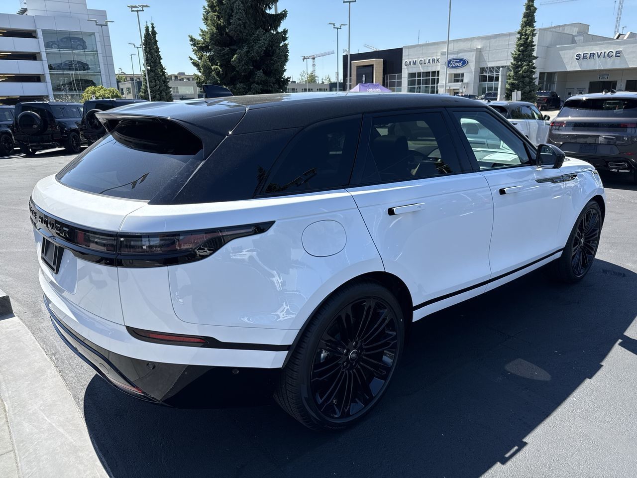 2025 Land Rover Range Rover Velar in North Vancouver, British Columbia