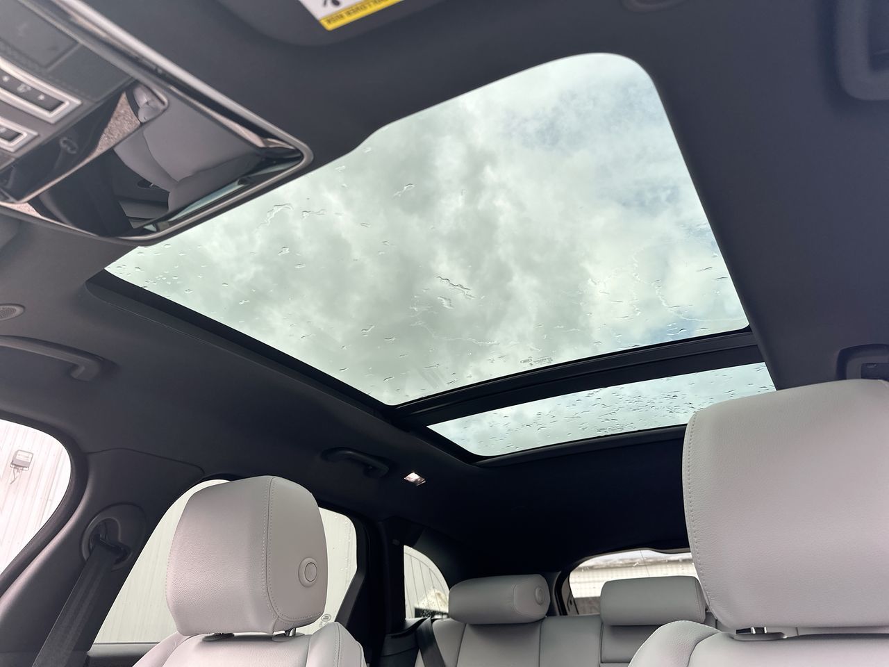2026 Land Rover Range Rover Velar in North Vancouver, British Columbia