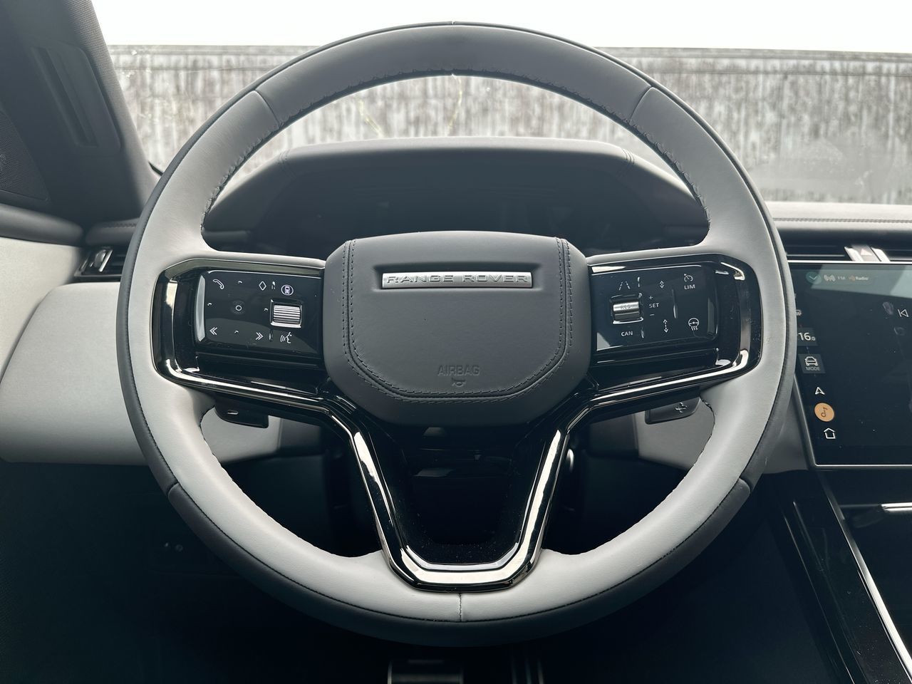 2026 Land Rover Range Rover Velar in North Vancouver, British Columbia