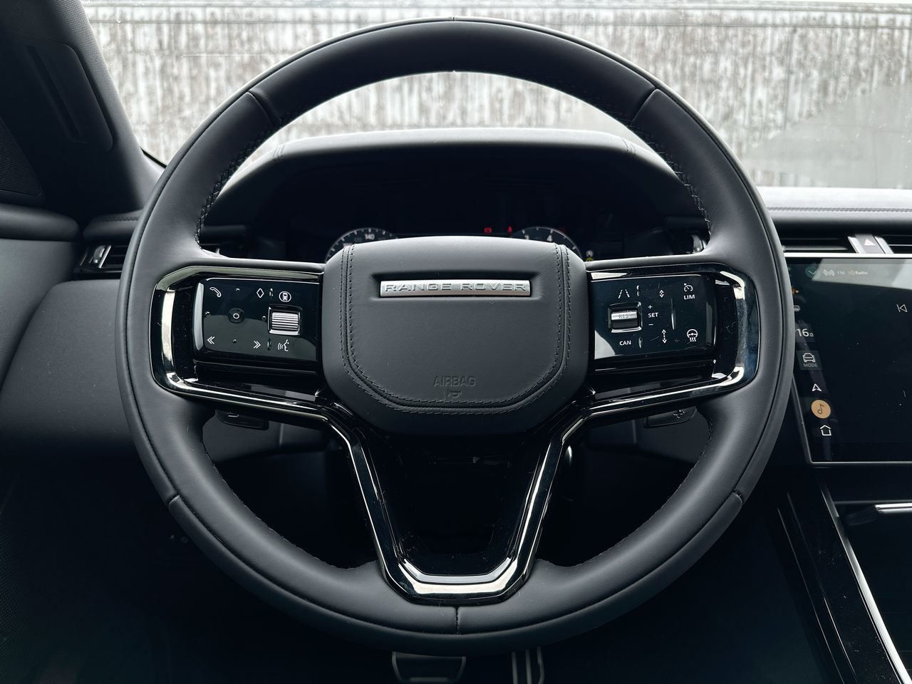 2026  Range Rover Velar