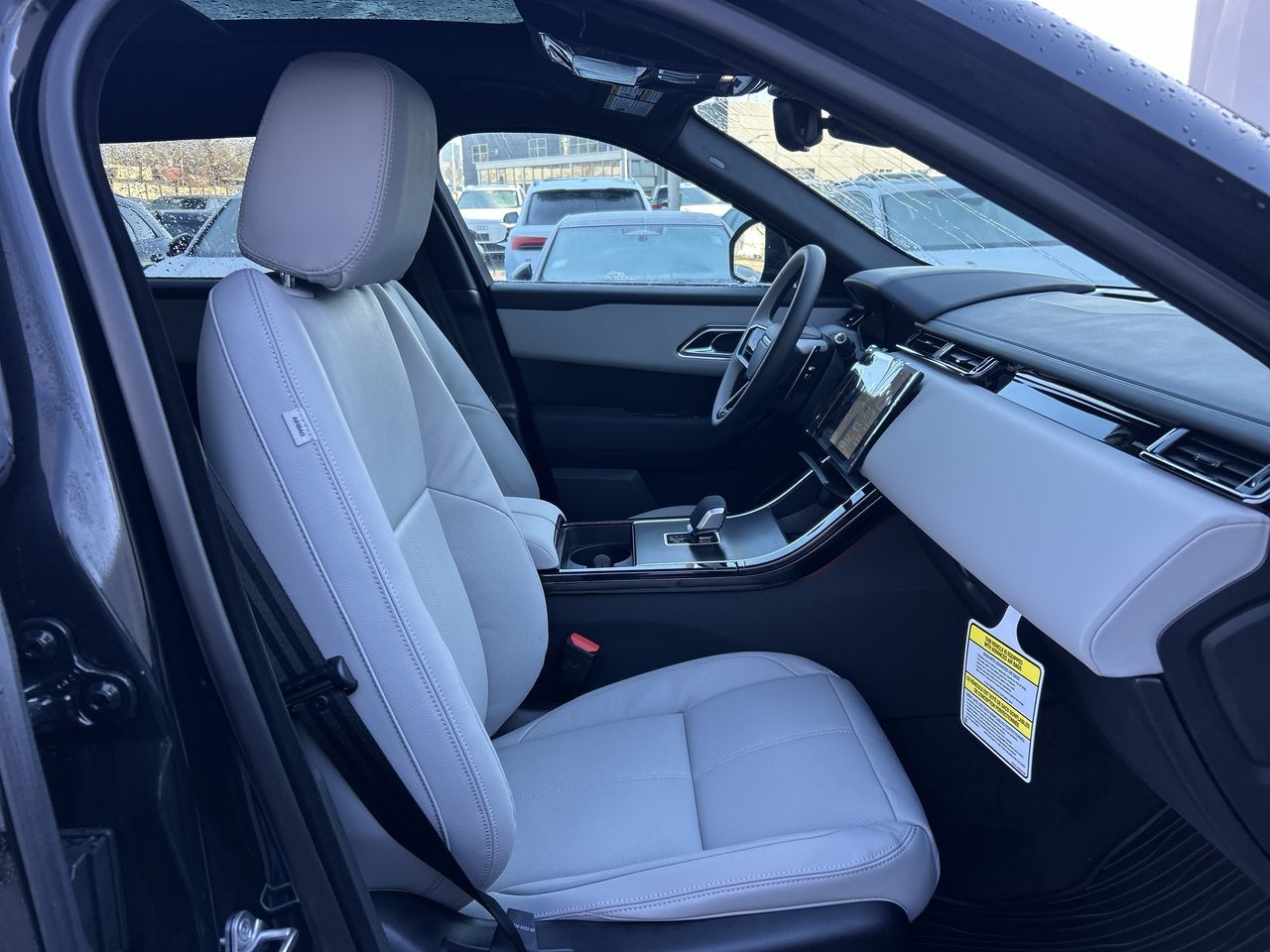 2026  Range Rover Velar