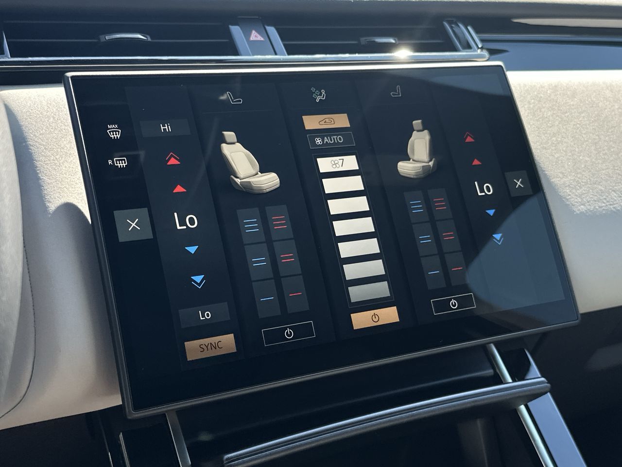 2026  Range Rover Velar