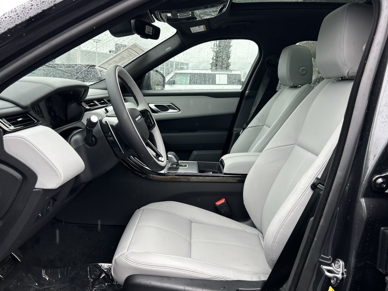 2026  Range Rover Velar