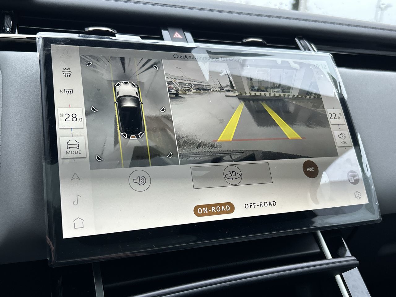 2026  Range Rover Velar