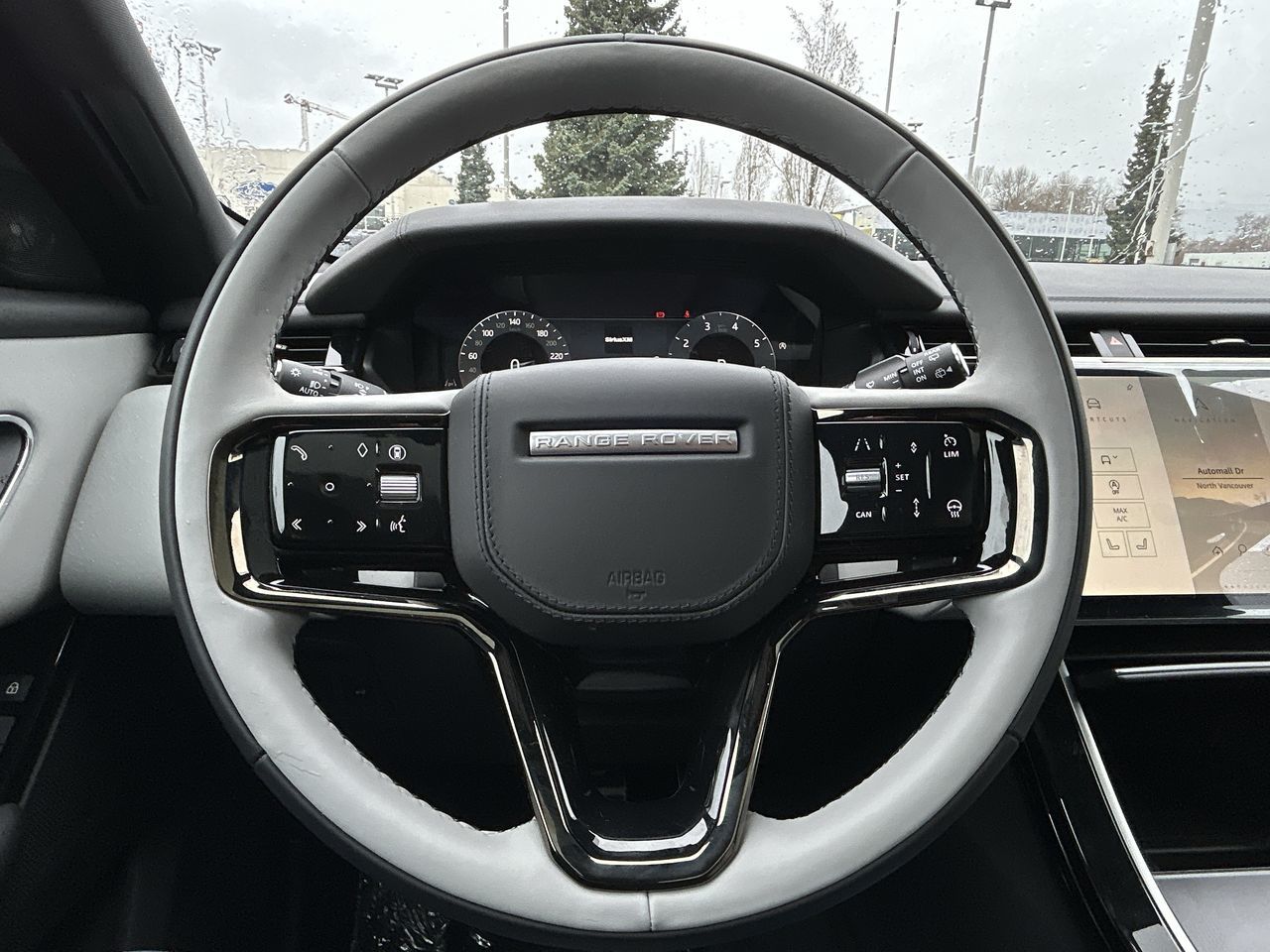 2026  Range Rover Velar