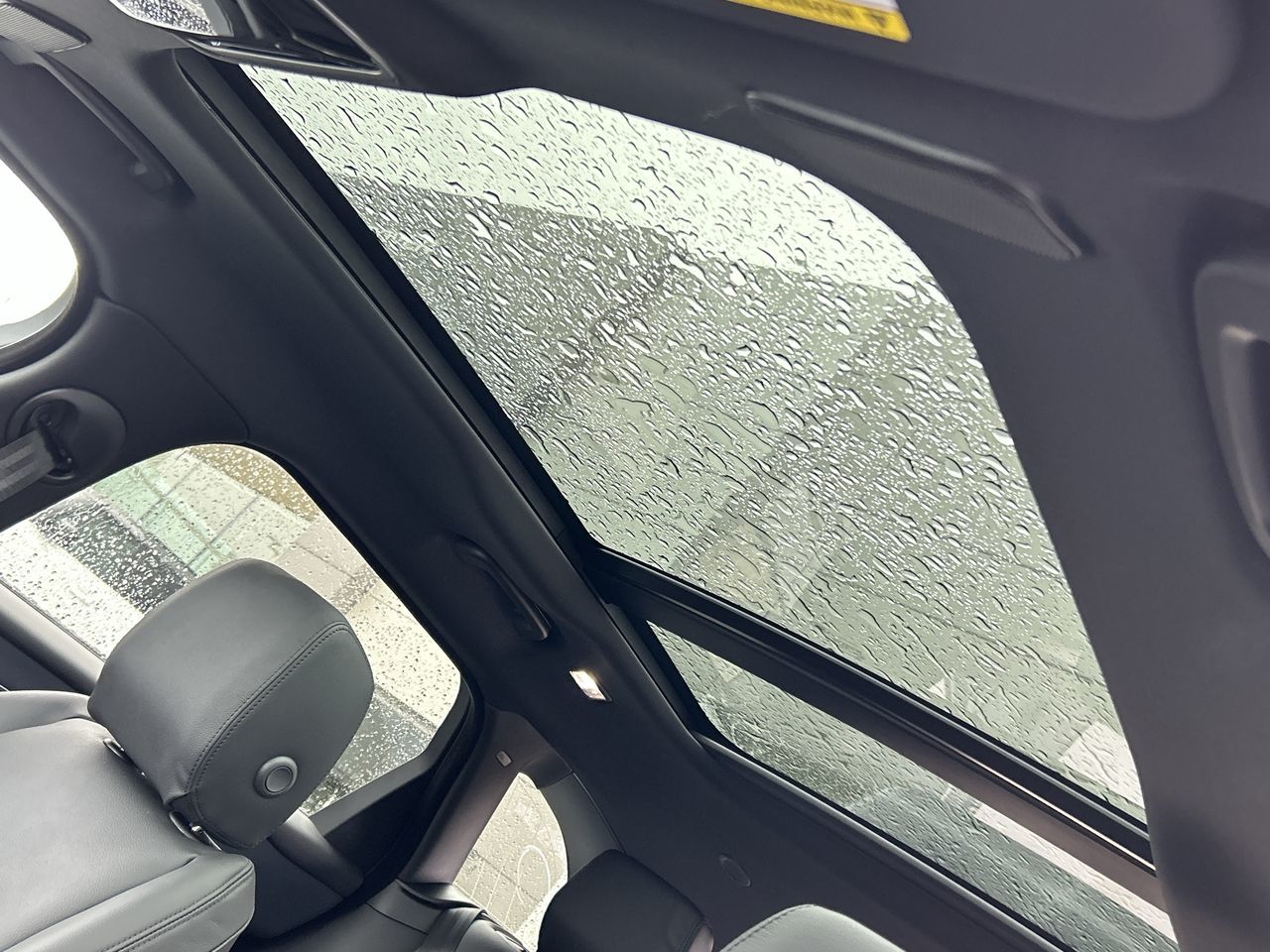 2026  Range Rover Velar