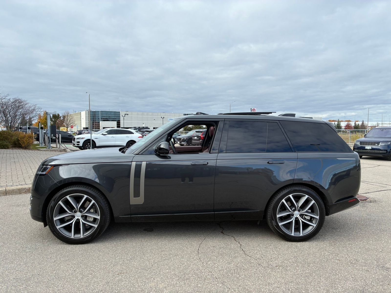 2025  Range Rover