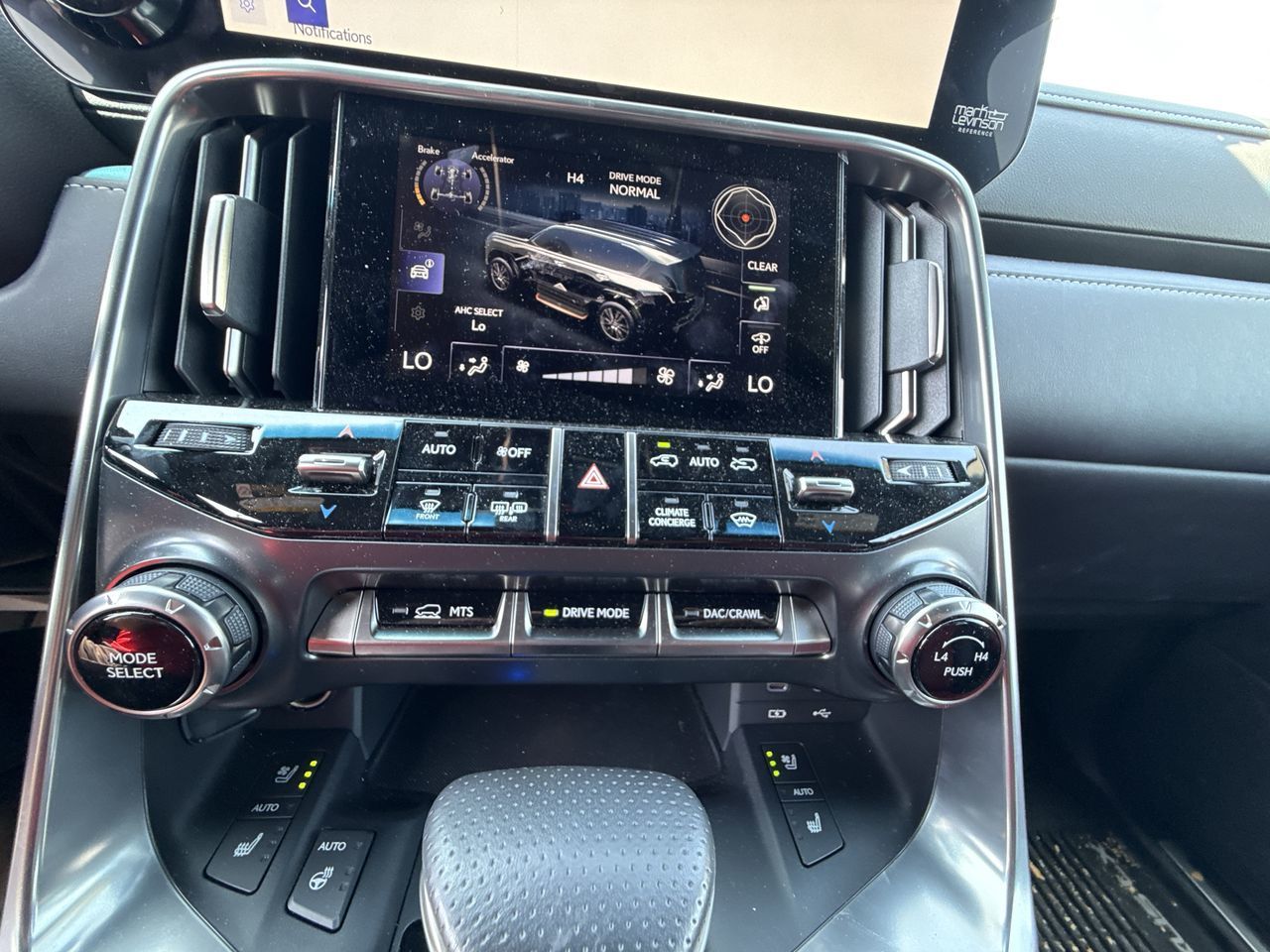 2025 Lexus LX in North Vancouver, British Columbia
