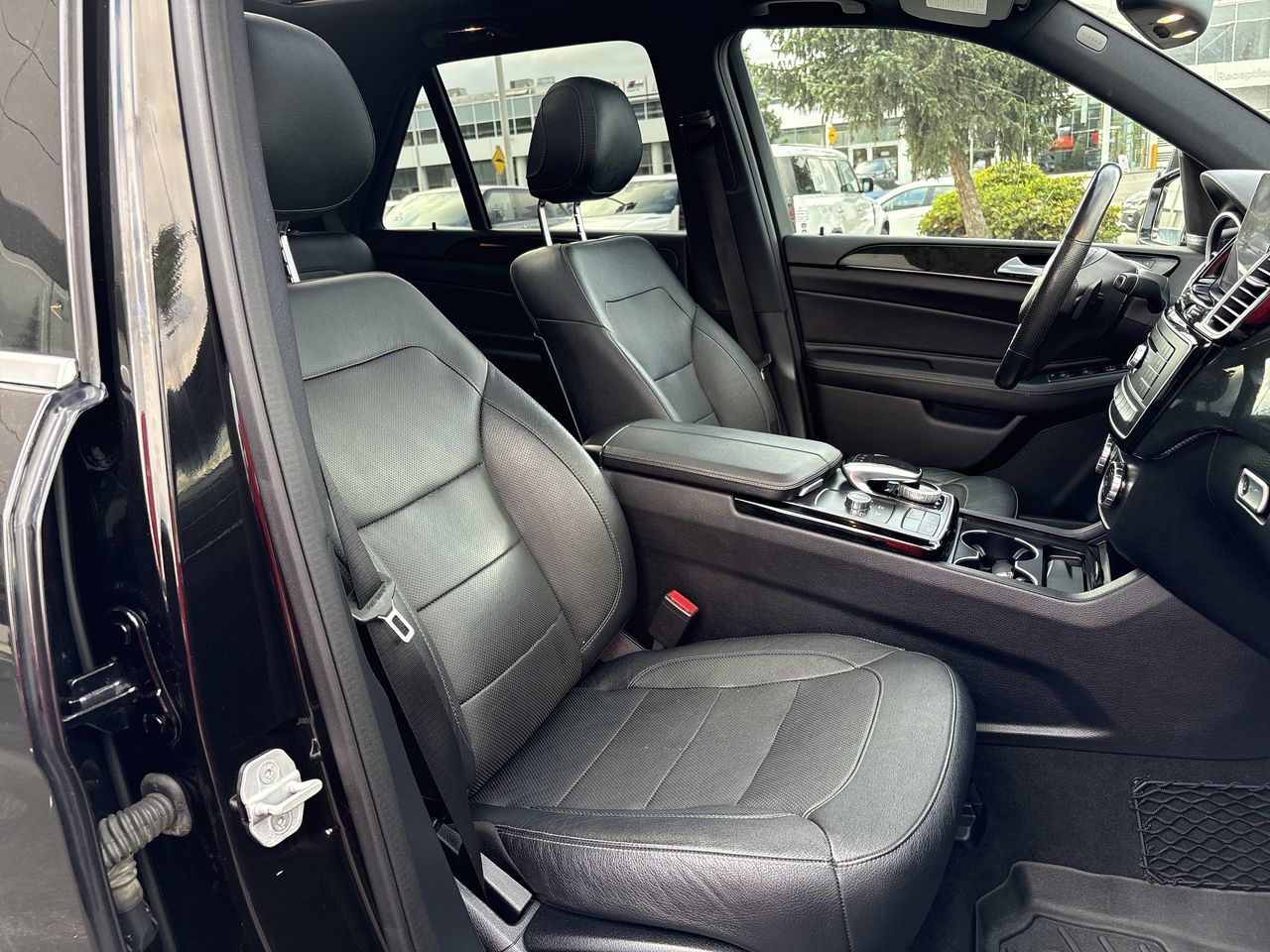 2016  GLE400