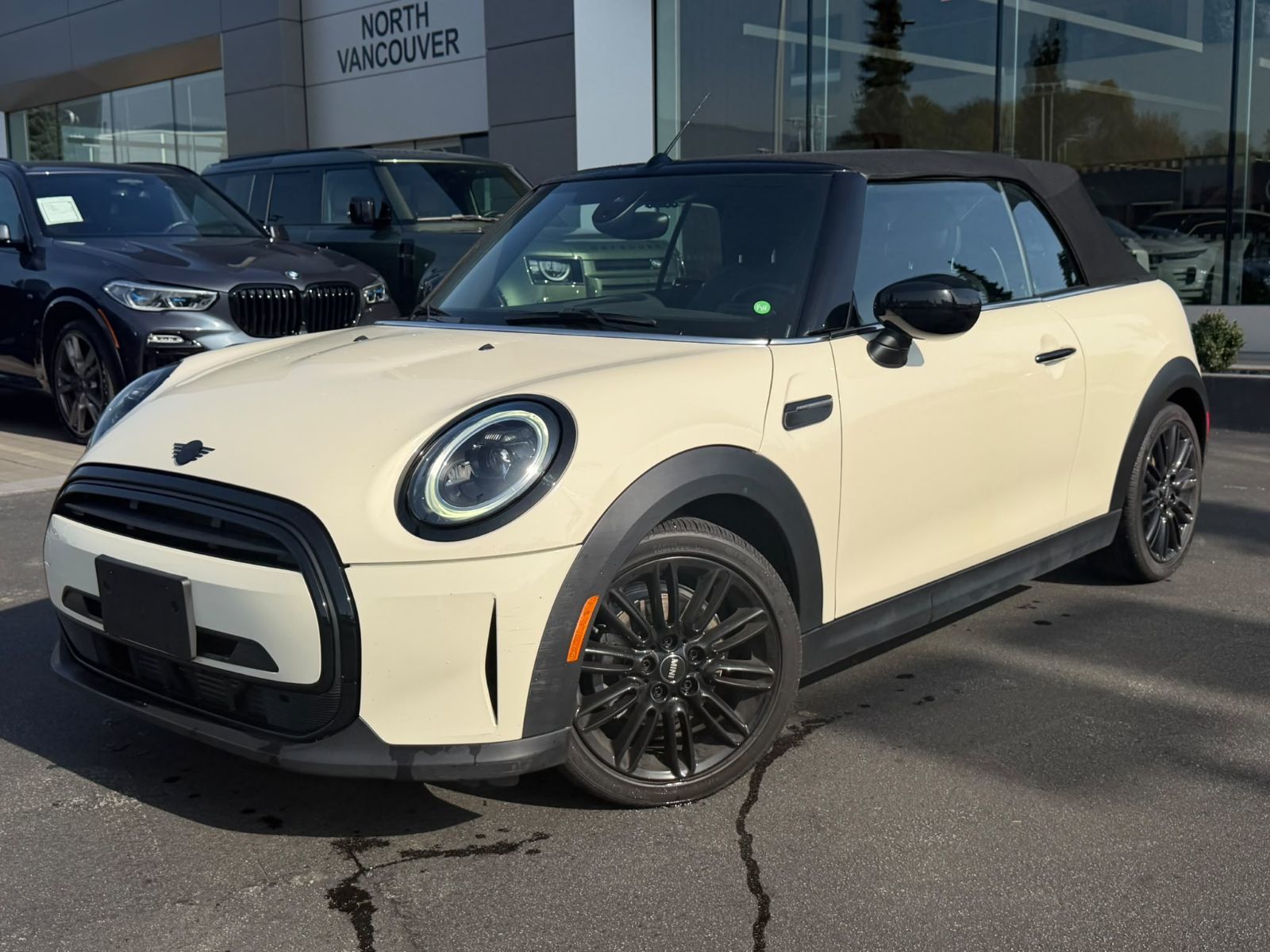 MINI COOPER Convertible  2022 à North Vancouver, Colombie-Britannique
