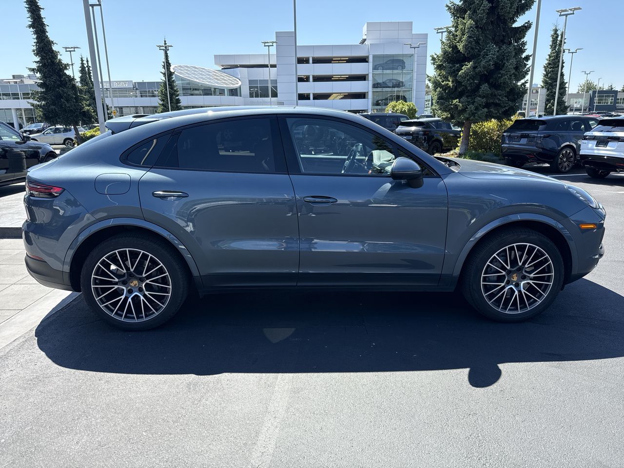 2020 Porsche Cayenne in North Vancouver, British Columbia
