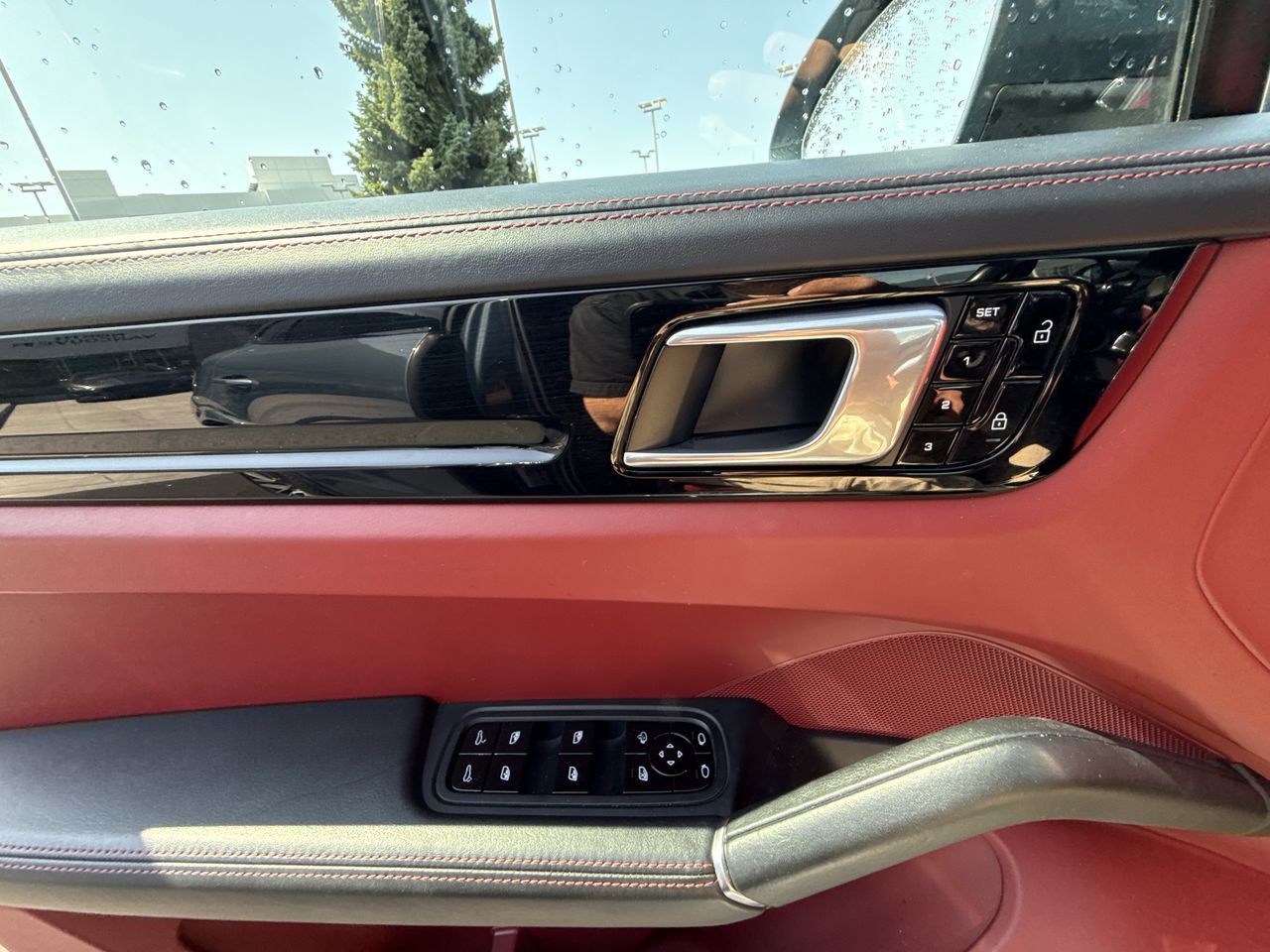 2020 Porsche Cayenne in North Vancouver, British Columbia