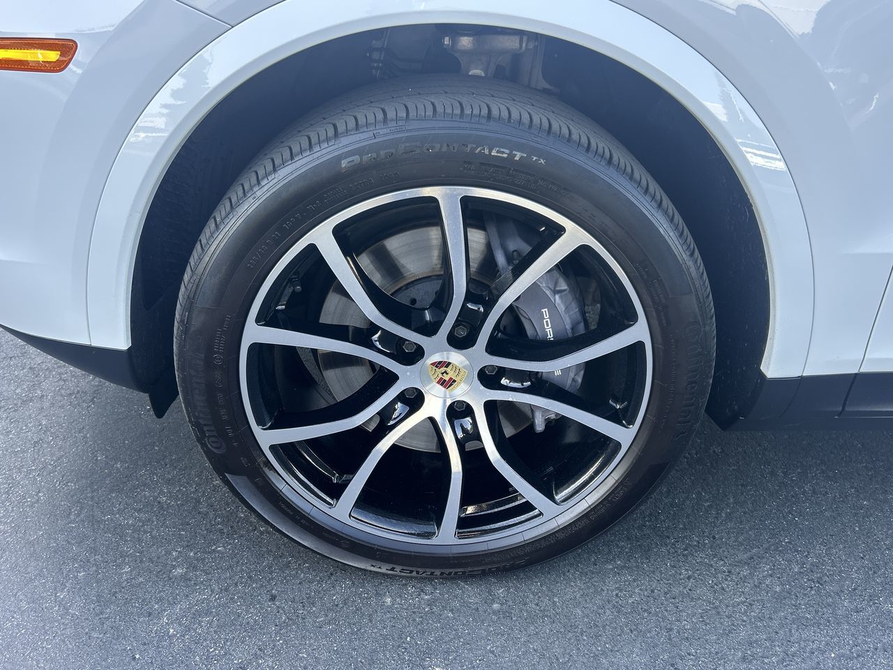 Porsche Cayenne  2023 à North Vancouver, Colombie-Britannique