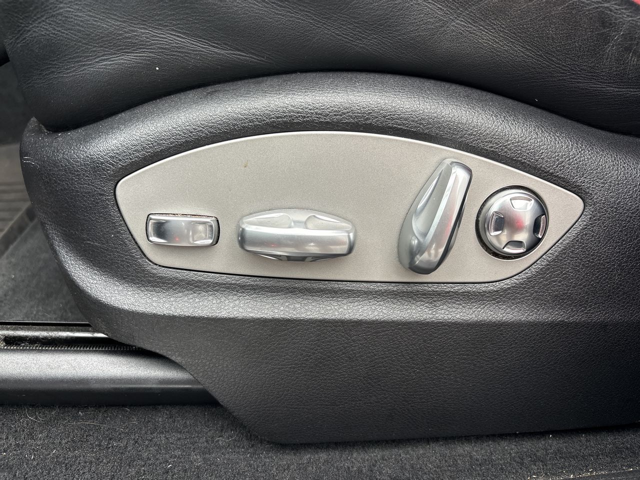 2018  Macan