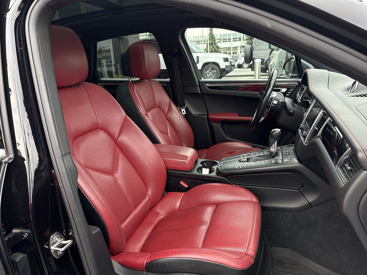 2018  Macan