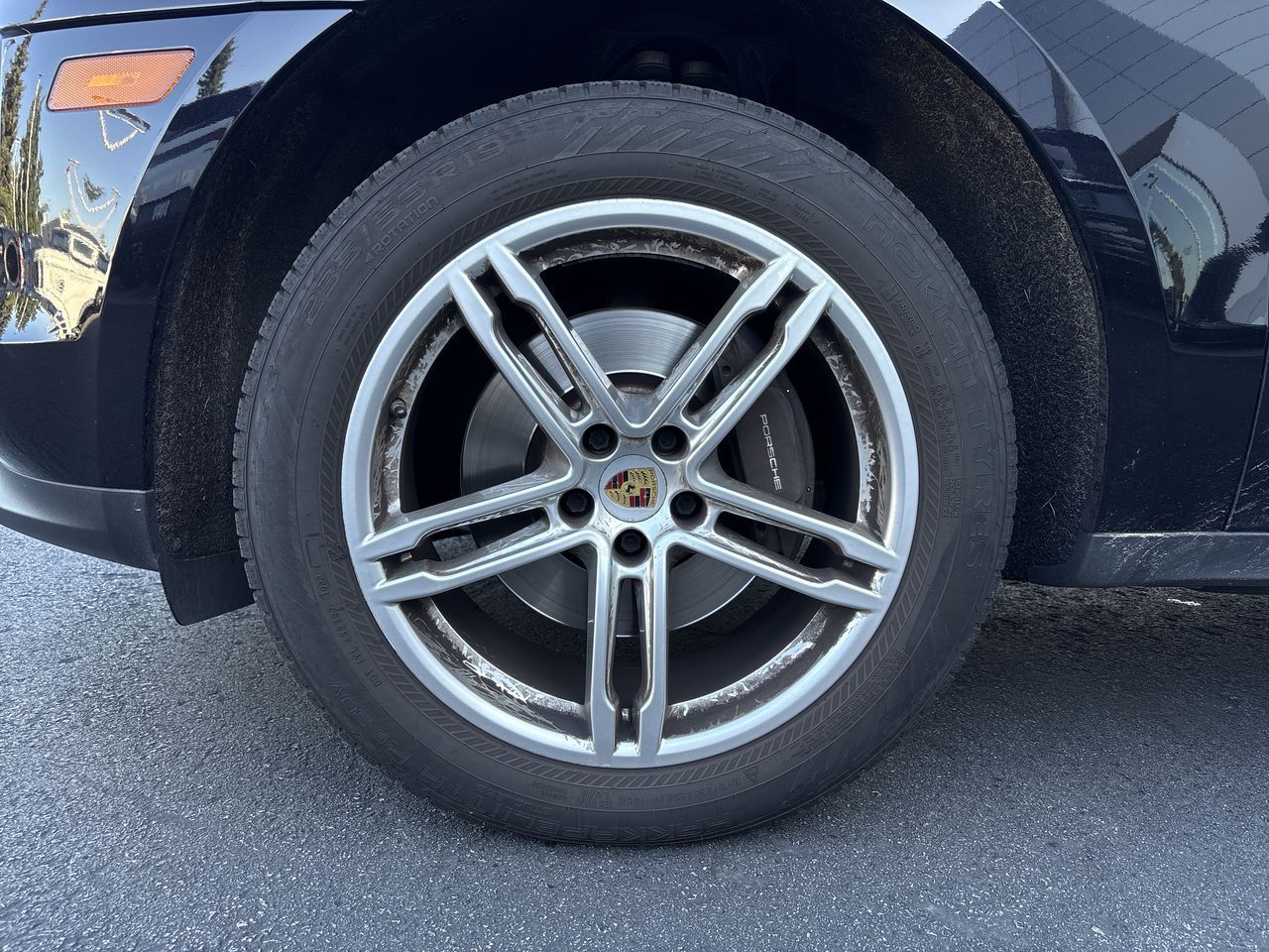2019  Macan