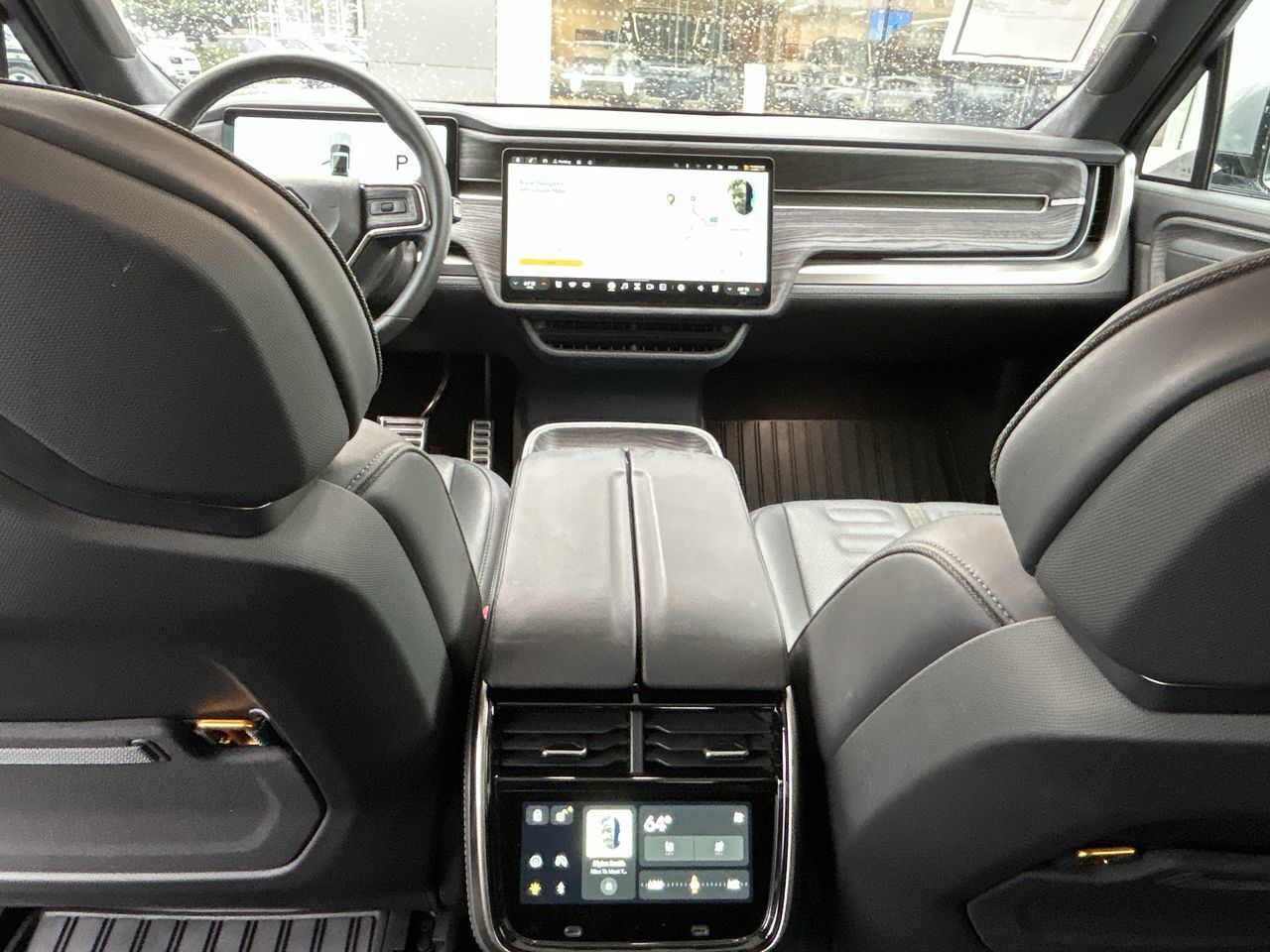 Rivian   2023 à North Vancouver, Colombie-Britannique