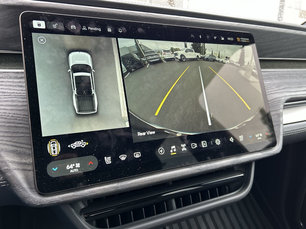 Rivian   2023 à North Vancouver, Colombie-Britannique