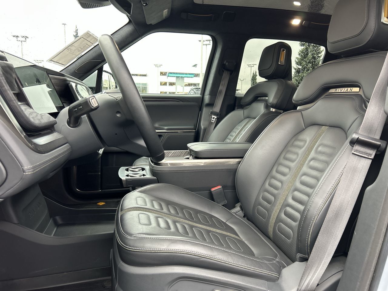 Rivian   2023 à North Vancouver, Colombie-Britannique