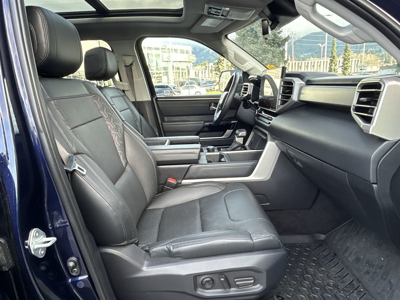 2022 Toyota Tundra Hybrid