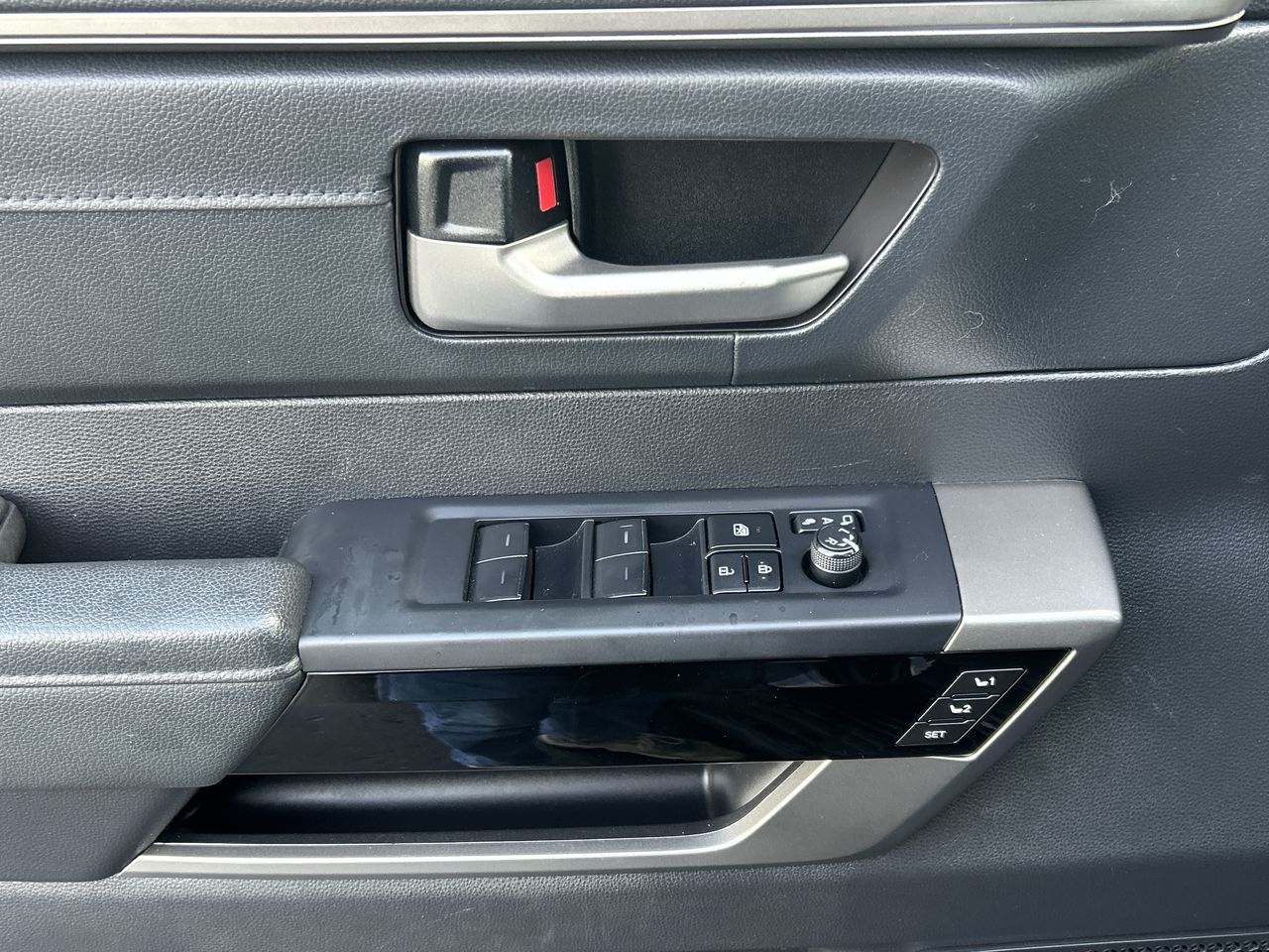 2022 Toyota Tundra Hybrid