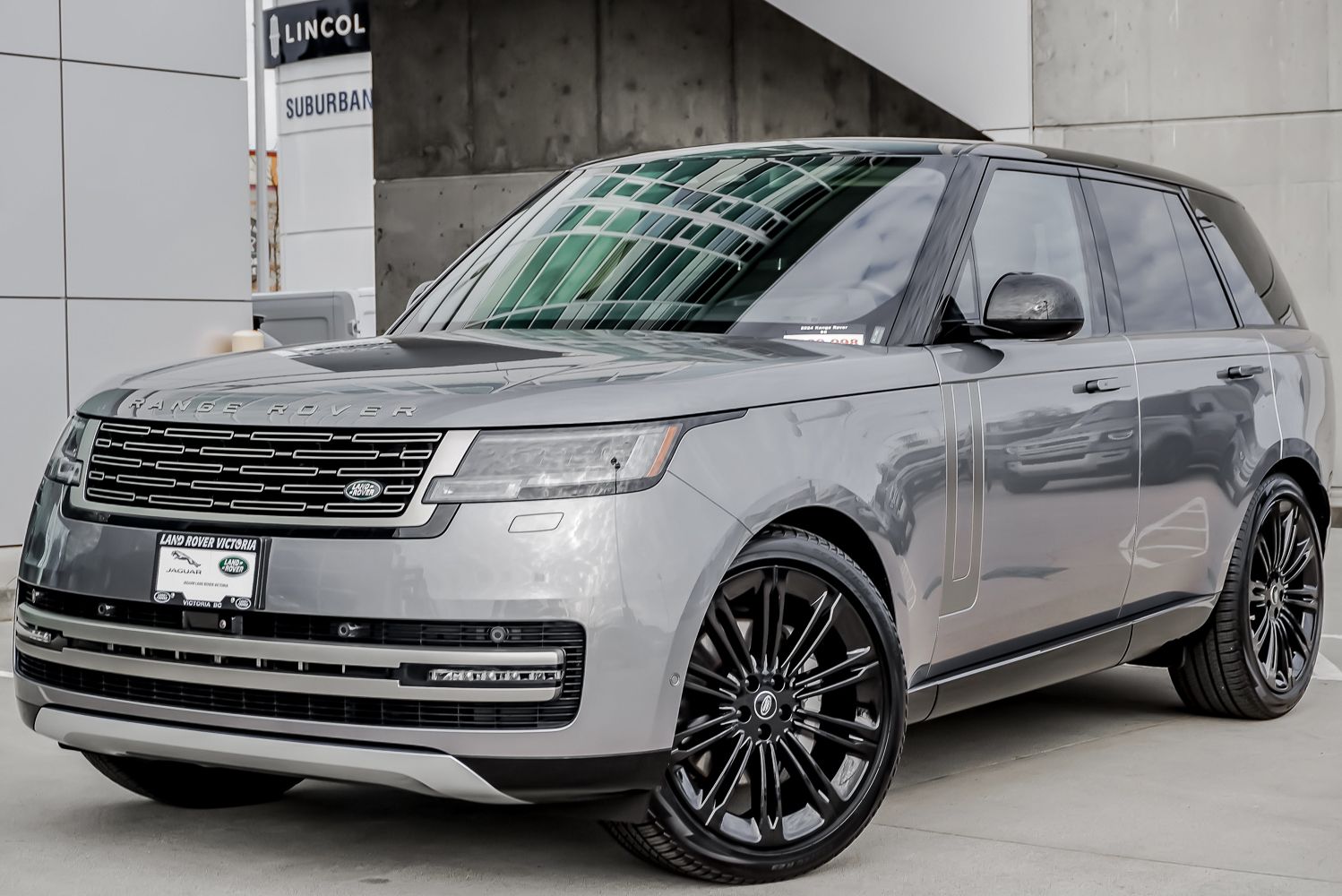 2024 Land Rover Range Rover SE