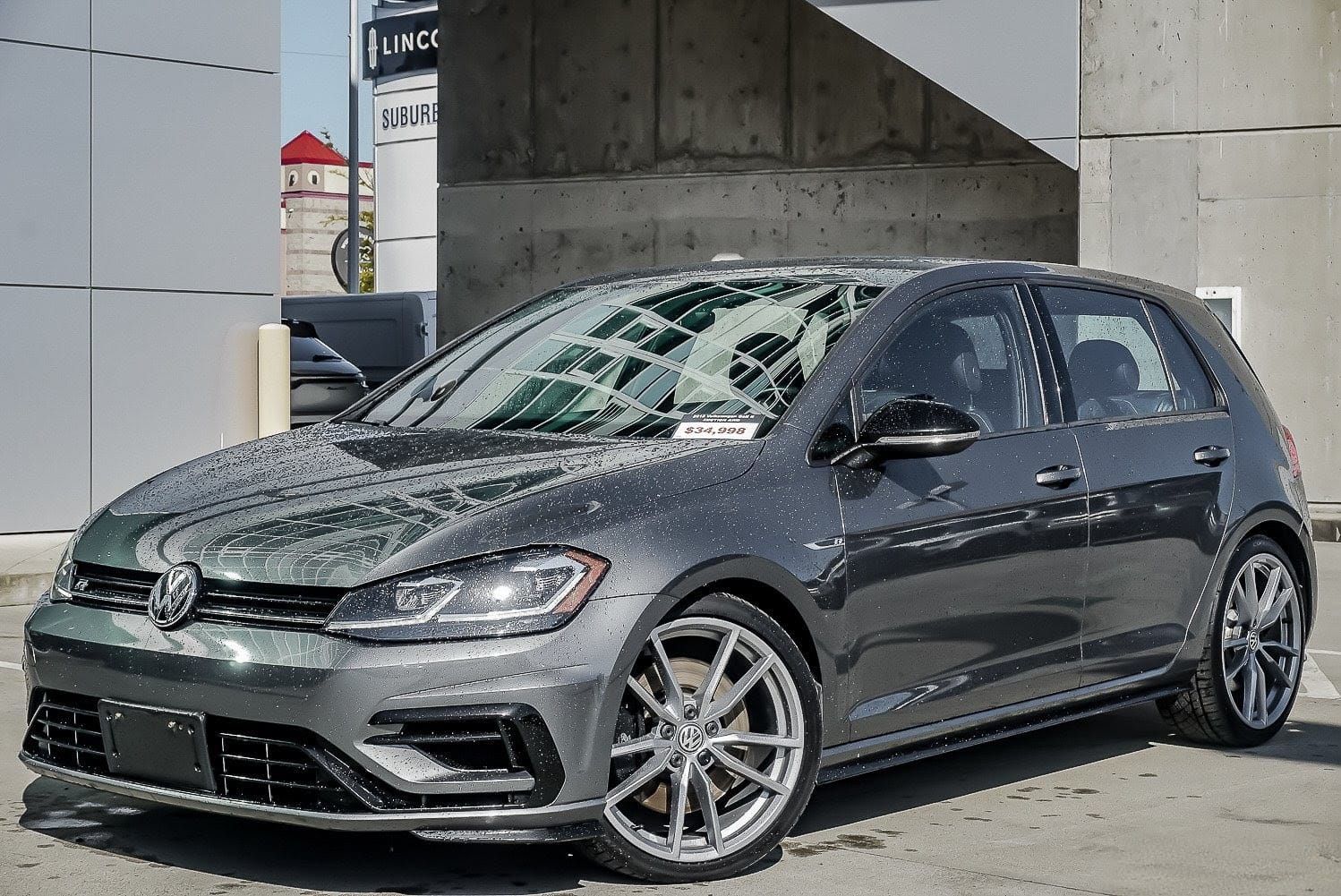 2018 Volkswagen Golf R 4MOTION