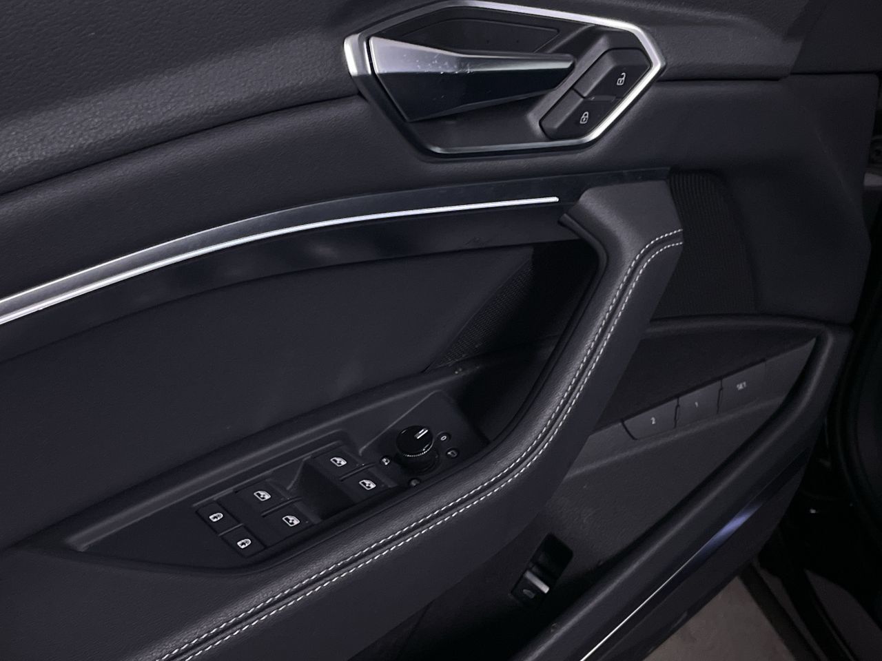 Audi e-tron  2023 à , Colombie-Britannique