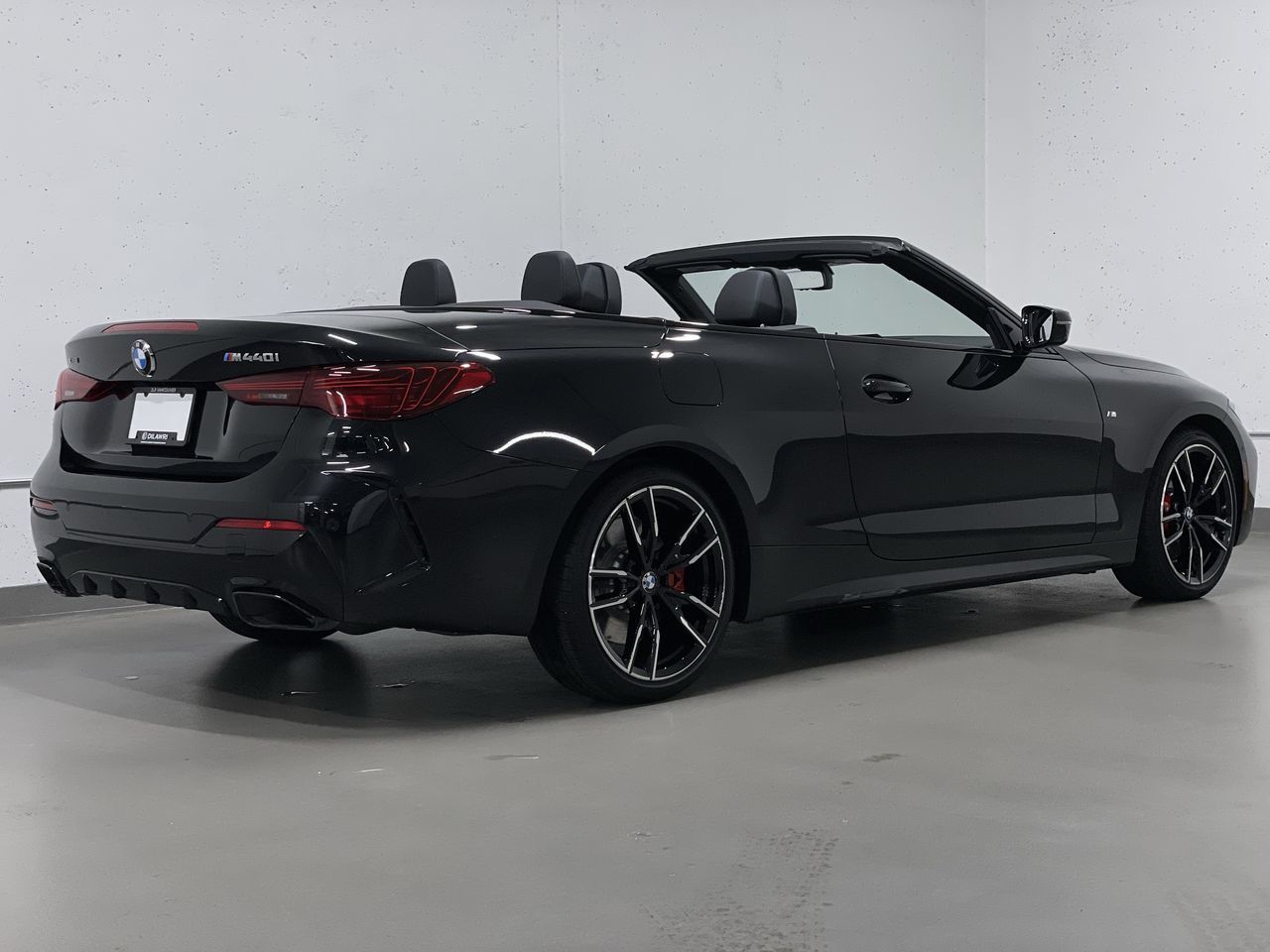2026 BMW M440i
