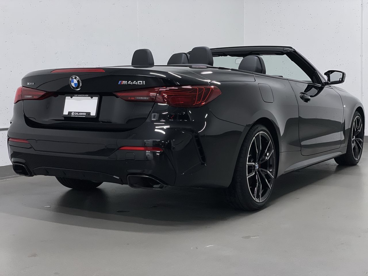 2026 BMW M440i