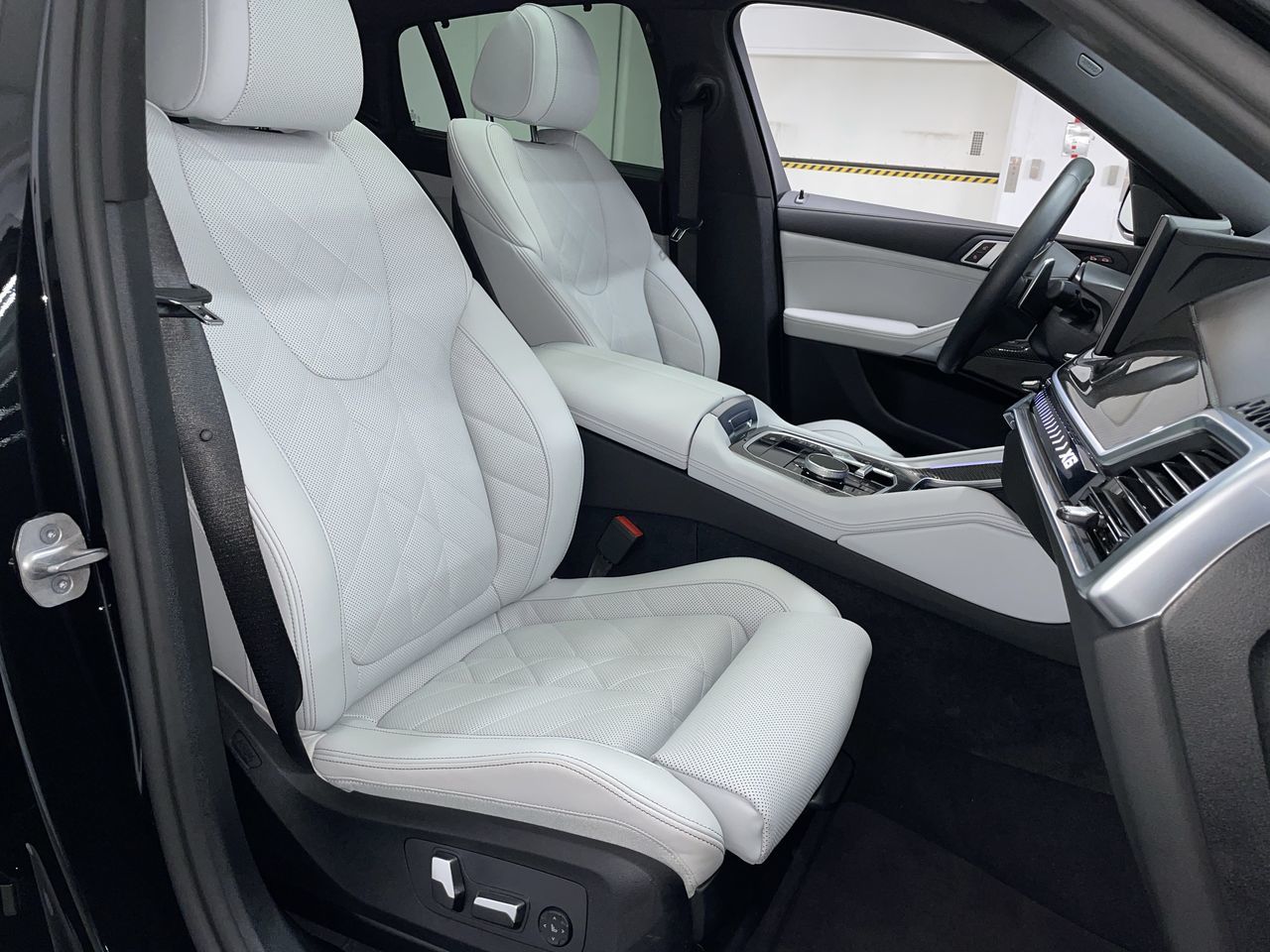 2026 BMW X6