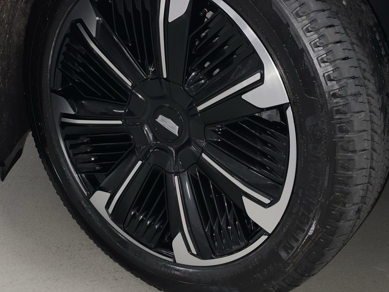 2025 Cadillac Escalade iQ