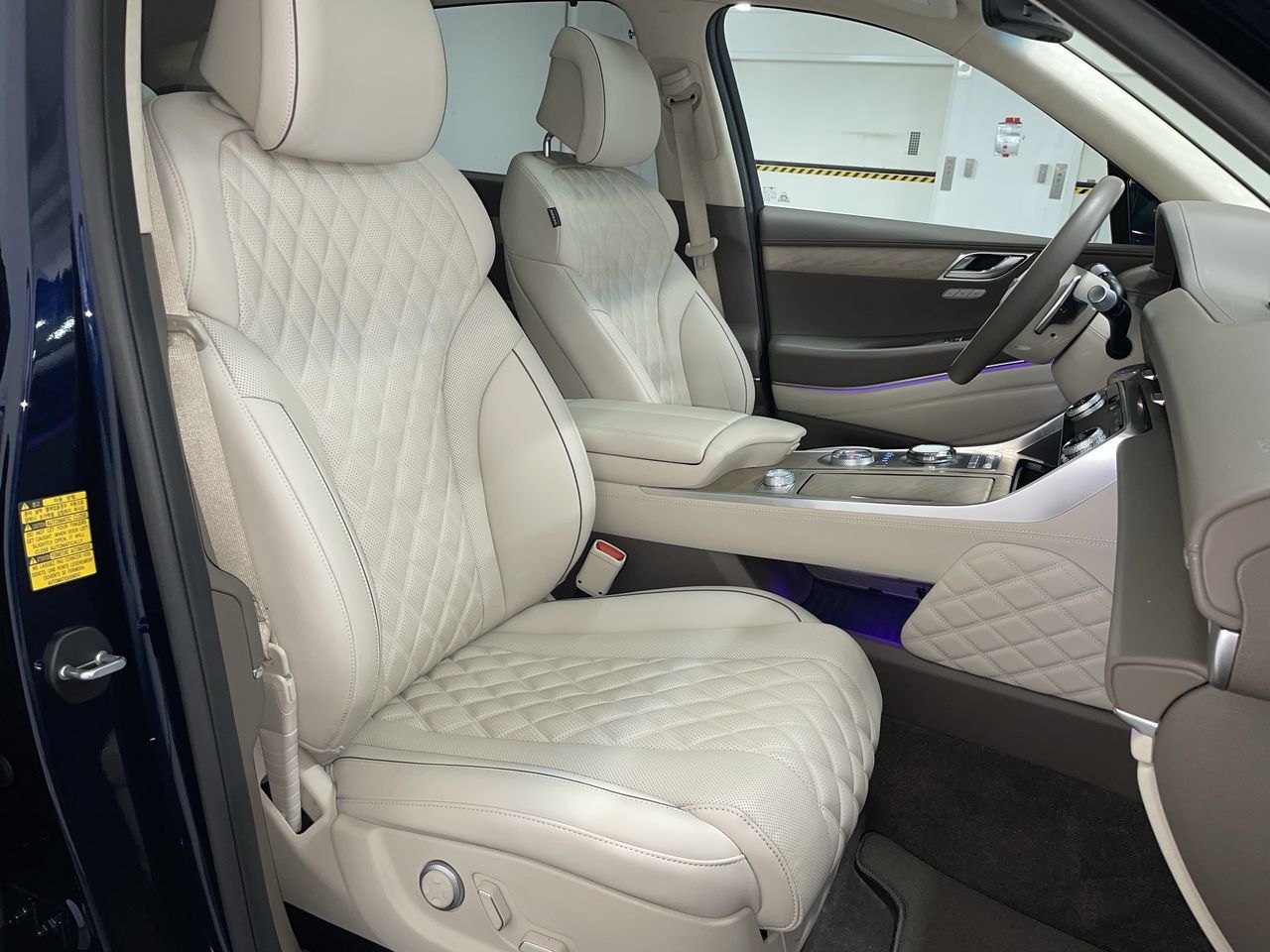 2024 GENESIS GV80