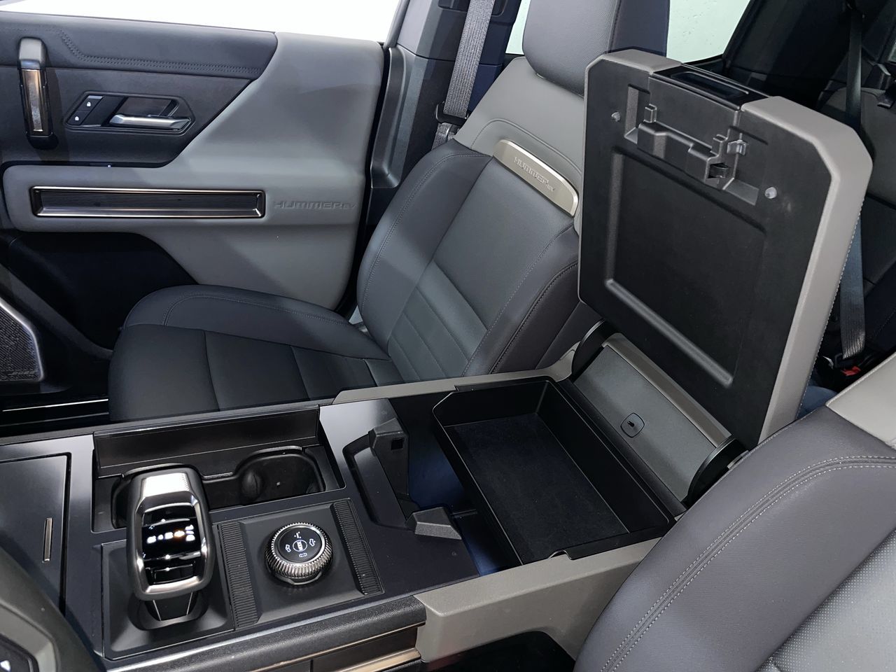 2025  HUMMER EV Pickup