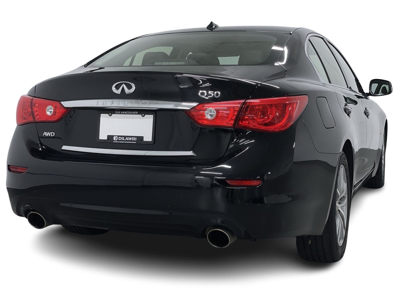 Infiniti Q50  2016 à , Colombie-Britannique