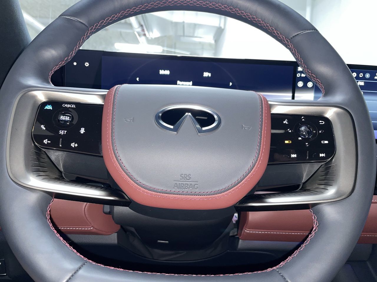 2025 Infiniti QX80 in Vancouver, British Columbia