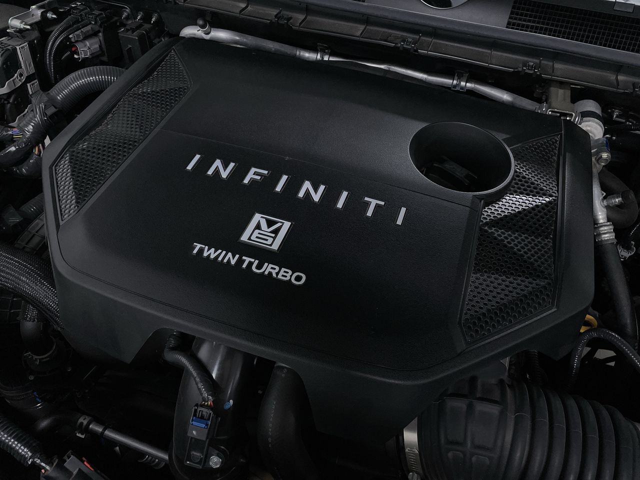 2025 Infiniti QX80 in Vancouver, British Columbia