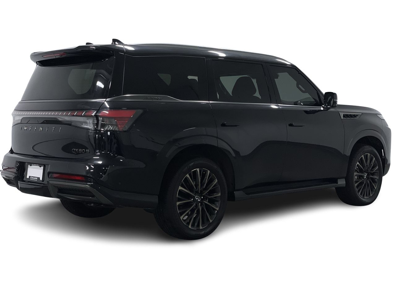 2025  QX80