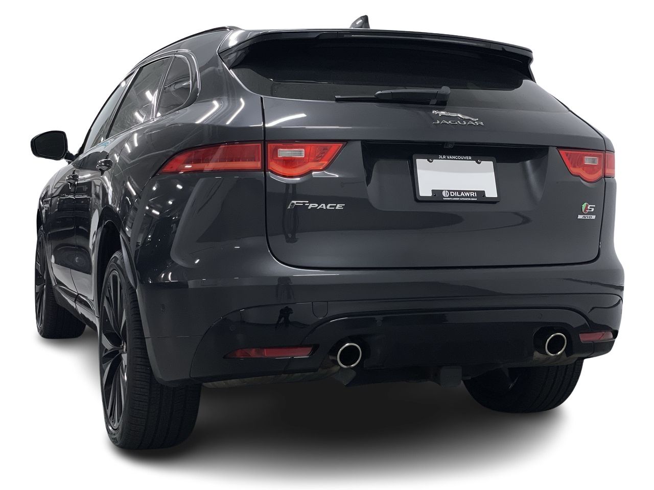 2017  F-PACE