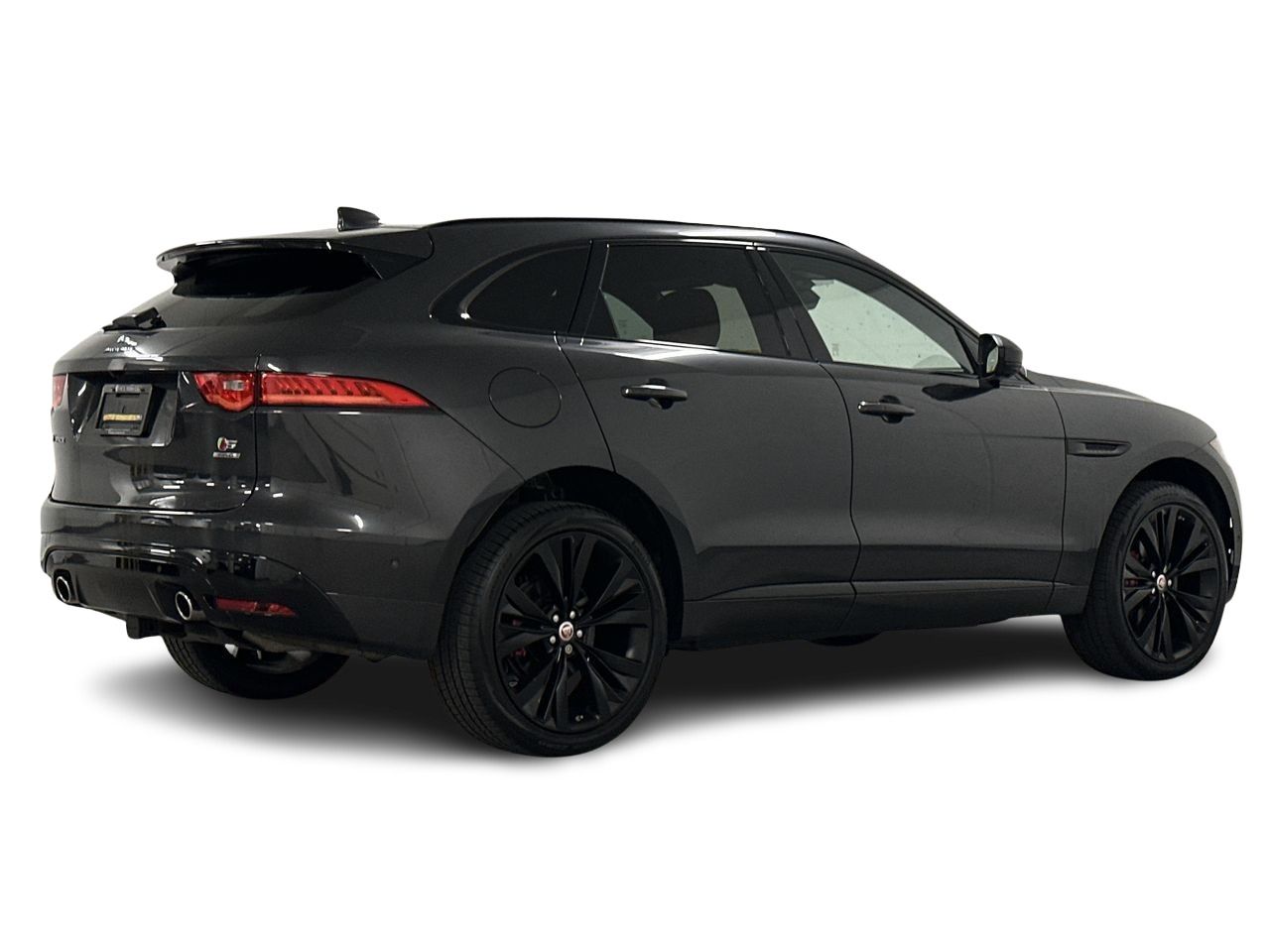 2017  F-PACE