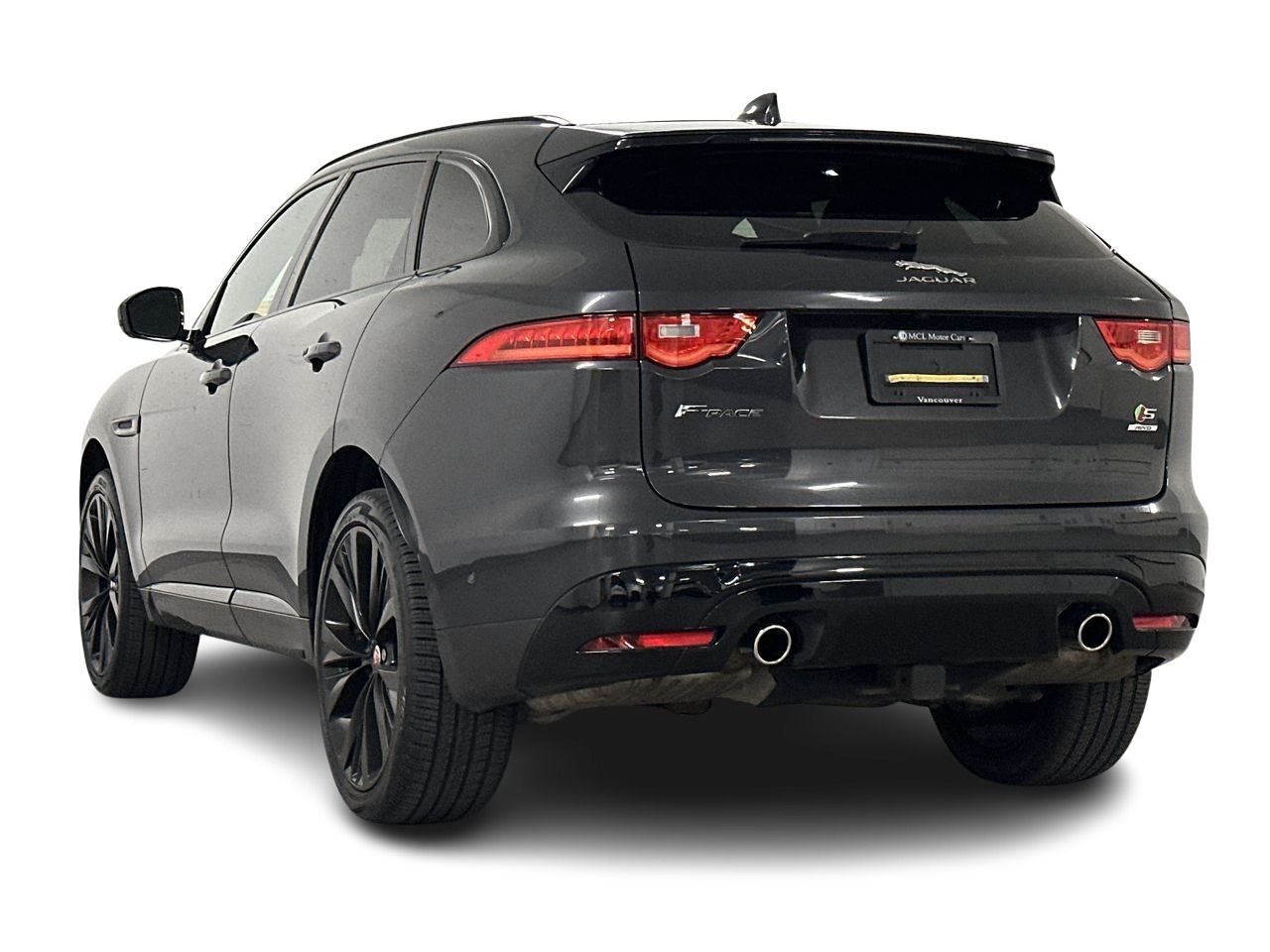 2017  F-PACE