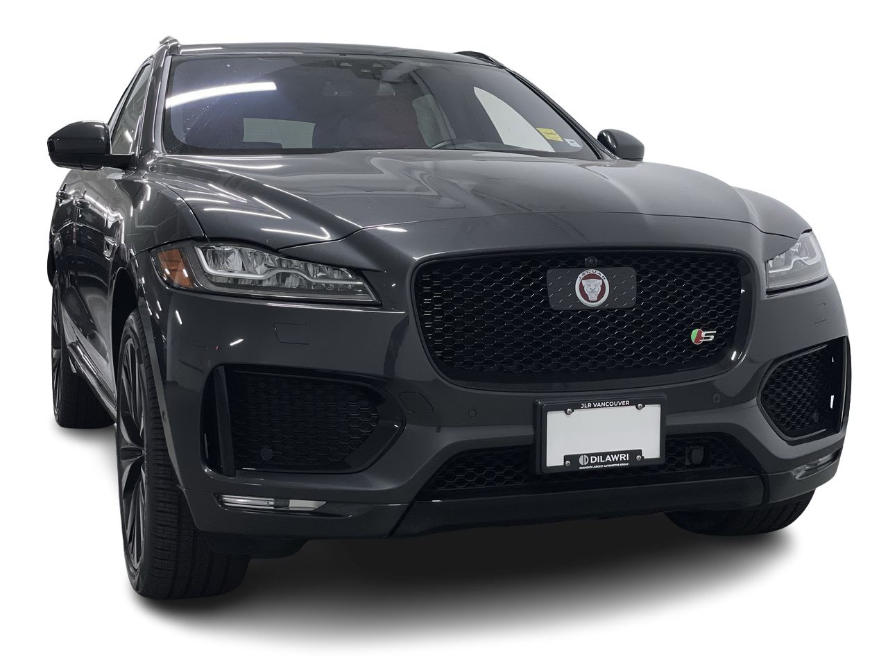 2017  F-PACE