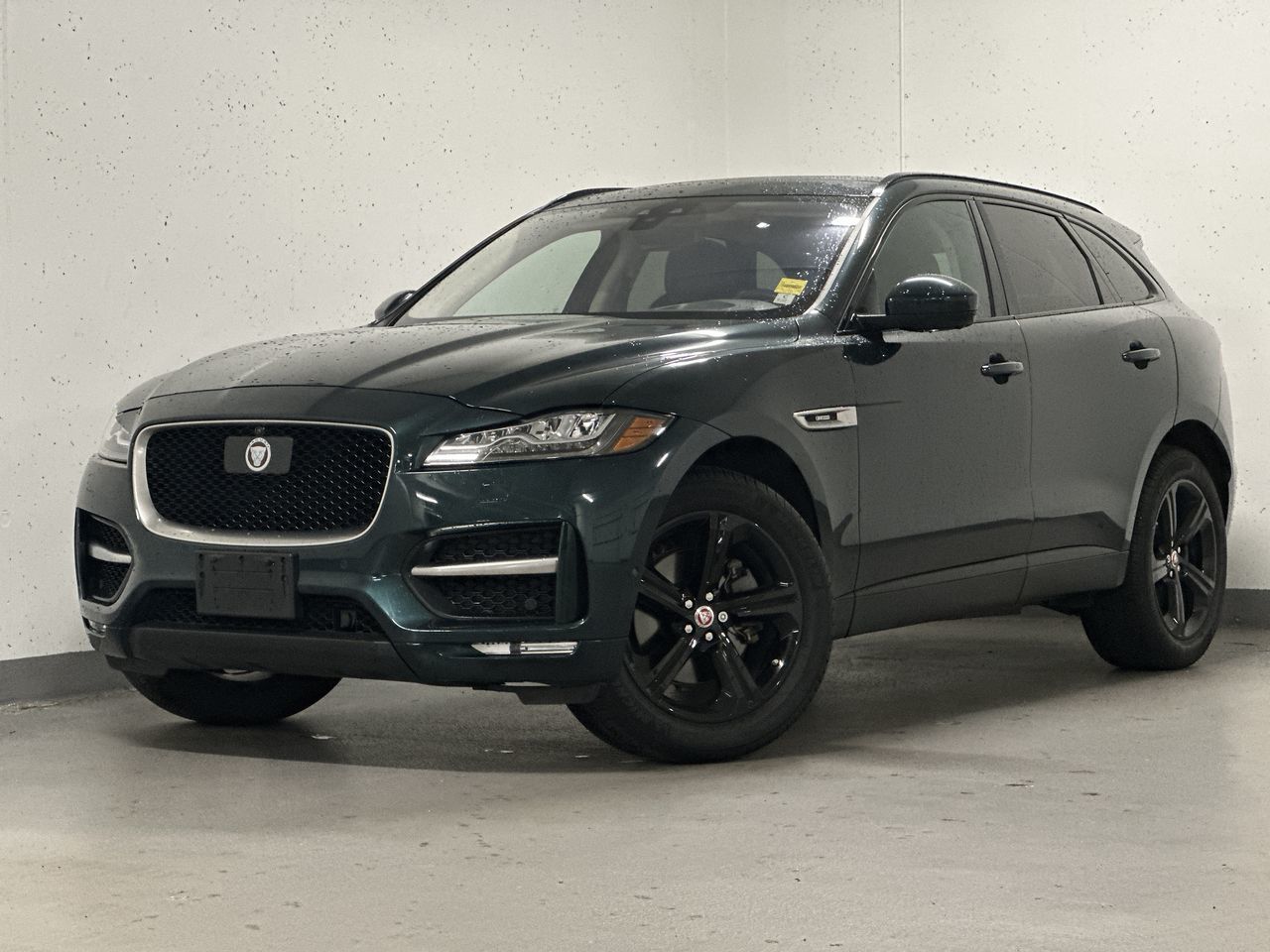 2018 Jaguar F-PACE 35t AWD R-Sport