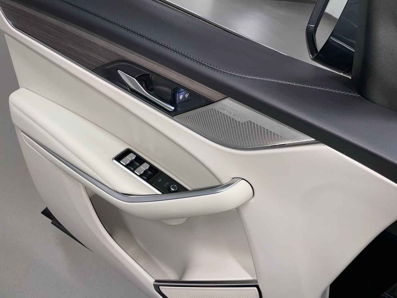 2022 Jaguar F-PACE in Vancouver, British Columbia