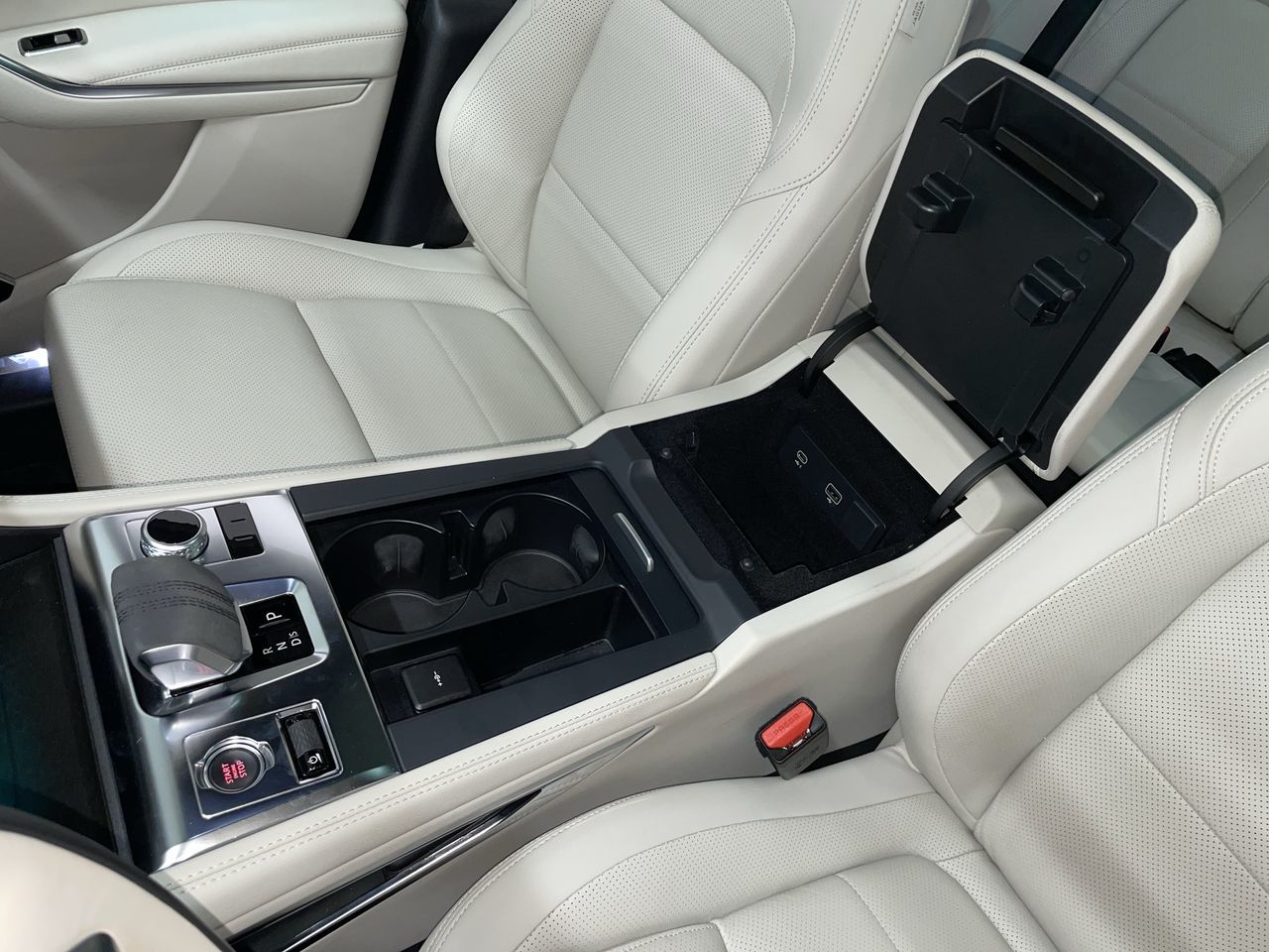 2022 Jaguar F-PACE in Vancouver, British Columbia