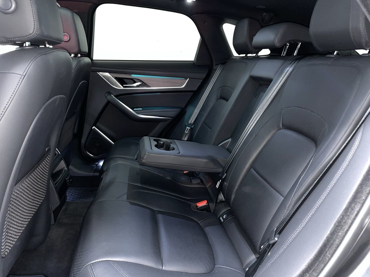 2022  F-PACE
